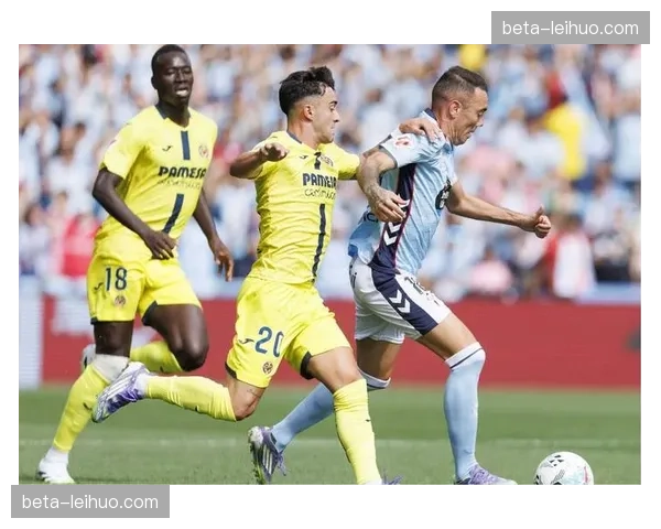 马塞利诺4-4-2控球反击体系稳固,比利亚雷亚尔欧冠席位在望 马塞利诺4-4-2控球反击体系稳固,比利亚雷亚尔欧冠席位在望